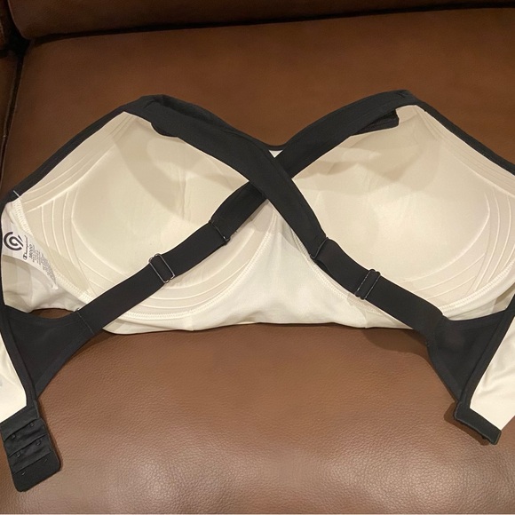 Champion Sports Bra 38DDD NWT - Picture 12 of 13